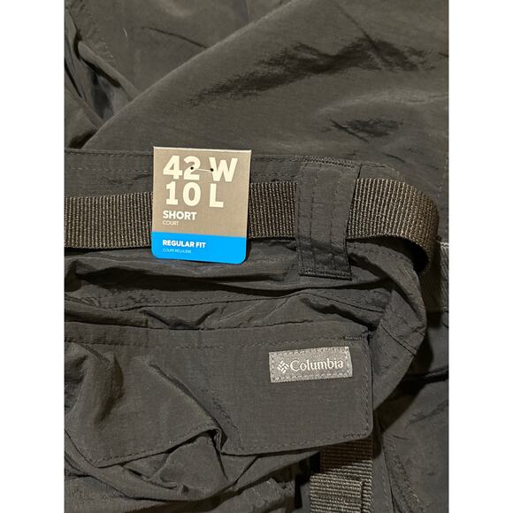 Columbia Men’s Black Silver Ridge 10” Inseam Cargo Shorts 42 NWT - Picture 9 of 9